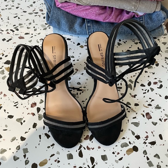 Spring sandal - Picture 3 of 4